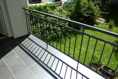 ab Februar 2026 * 3-Raum-Wohnung * Balkon * EBK mgl. * Connewitz Balkon Balkon 2