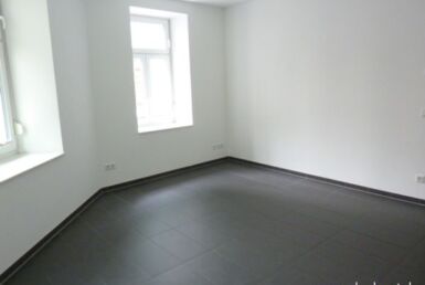 ab 15. Juni * 2-RW * EBK mgl. * Hochparterre * Fliesenboden * FuBoHzg. * Anger-Crottendorf Leipzig Leipzig Ost 5